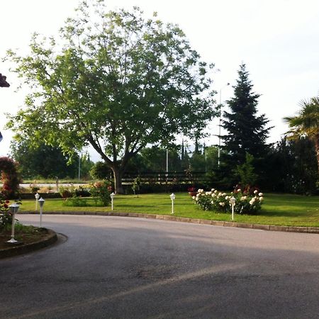 Rodopi Hotel Komotini Exterior photo